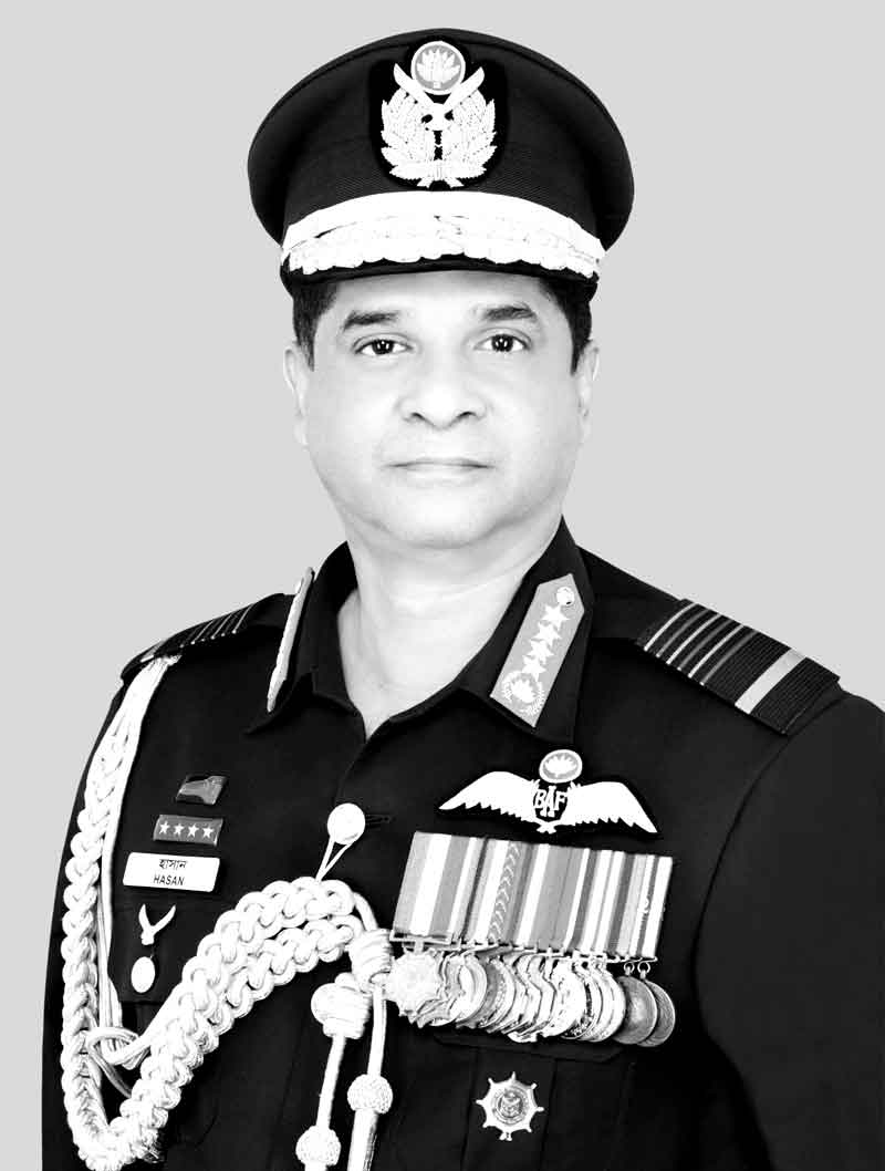 বিমান বাহিনী প্রধান চীন সফর শেষে দেশে ফিরেছেন