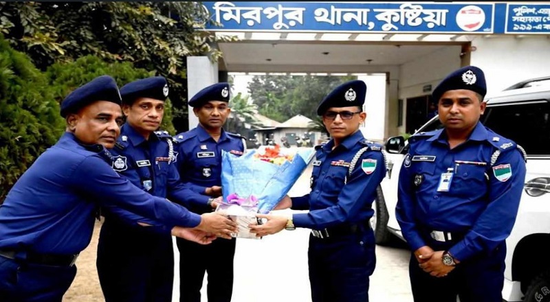 মিরপুর থানা বার্ষিক পরিদর্শন করেছেন কুষ্টিয়া পুলিশ সুপার 