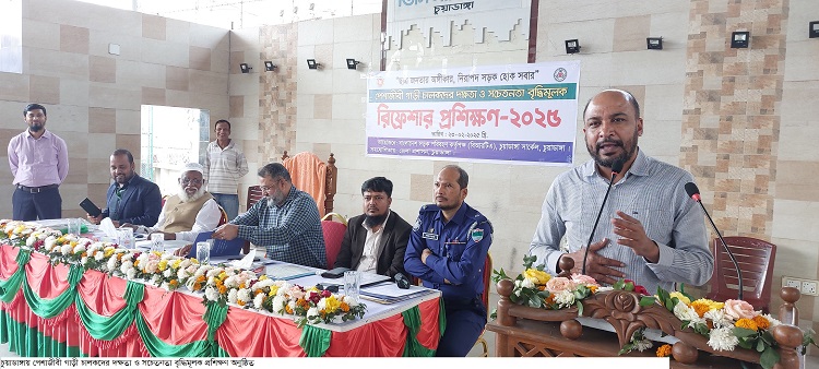 চুয়াডাঙ্গায় পেশাজীবী গাড়ী চালকদের দক্ষতা ও সচেতনতা বৃদ্ধিতে প্রশিক্ষণ