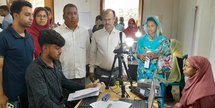 বকশীগঞ্জে ছবিসহ ভোটার তালিকা হালনাগাদ কর্মসূচির উদ্বোধন