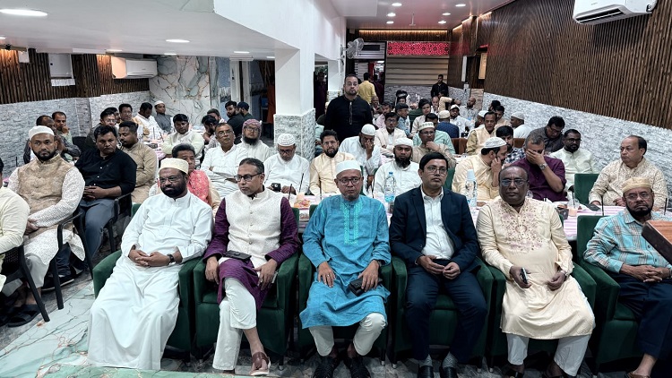 আমিরাতে প্রবাসীদের সম্মানে প্রেসক্লাবের ইফতার আয়োজন